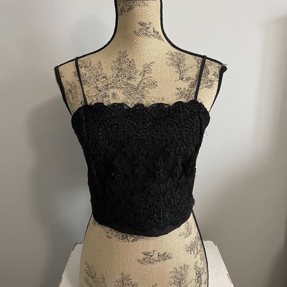 Kendall & Kylie Crop top